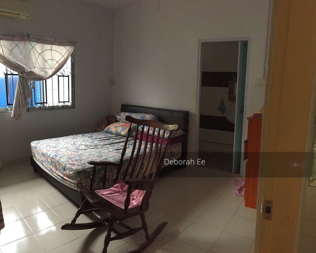 Serangoon Garden Estate (D19), Terrace #210300991